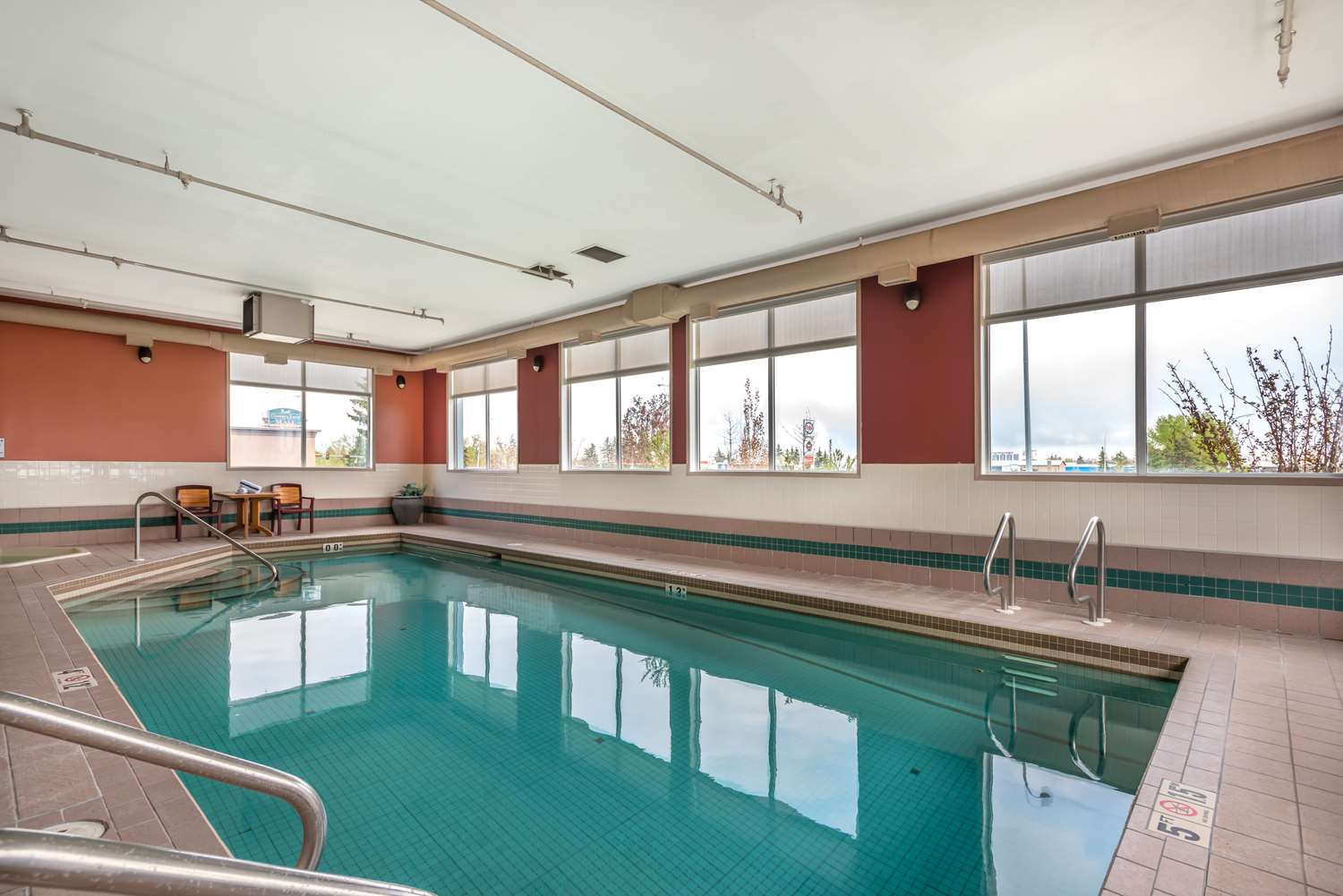 Best Western Strathmore Inn 10/25