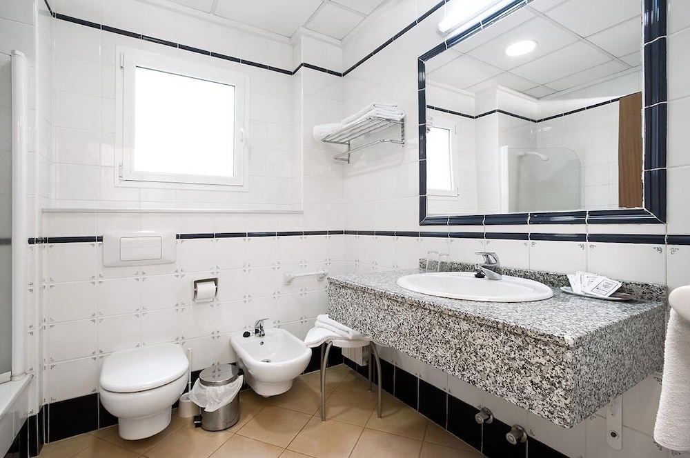 Hotel Ramis 43/49