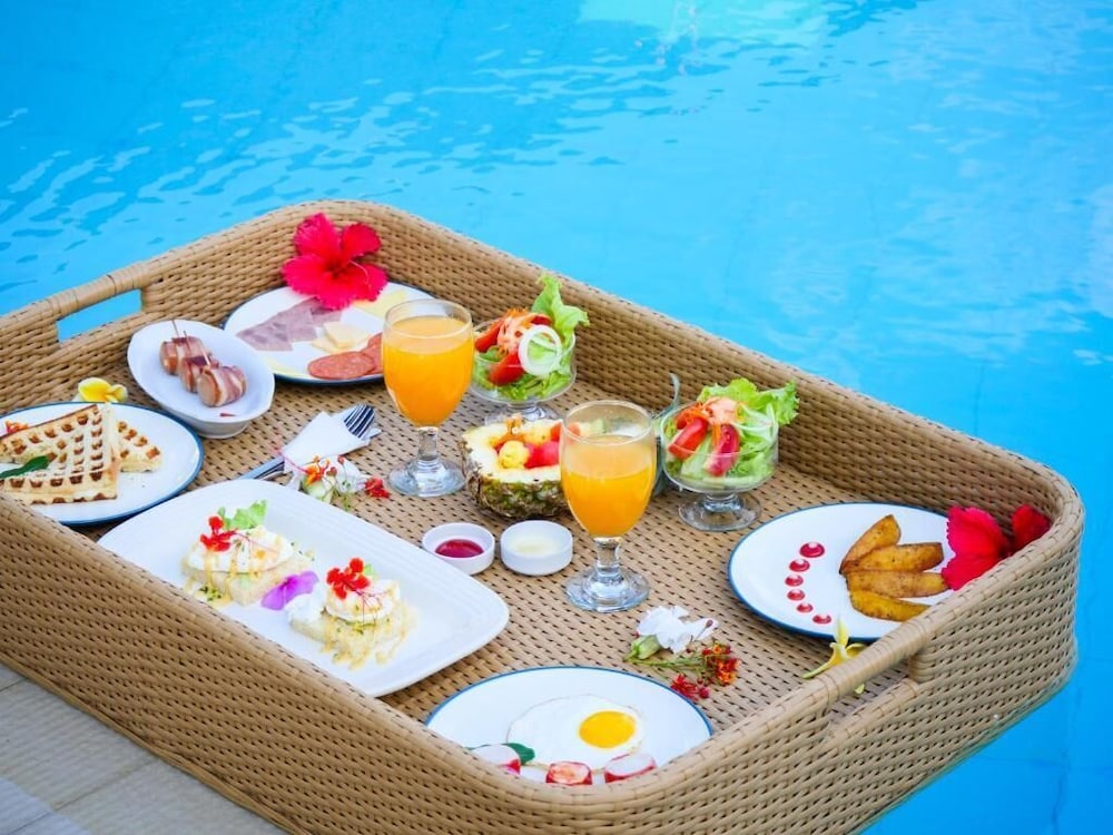 Palm Beach Hotel Bali 21/38