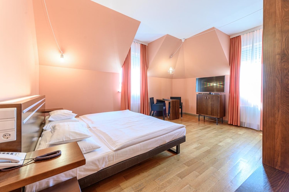 Hotel Caroline 28/60