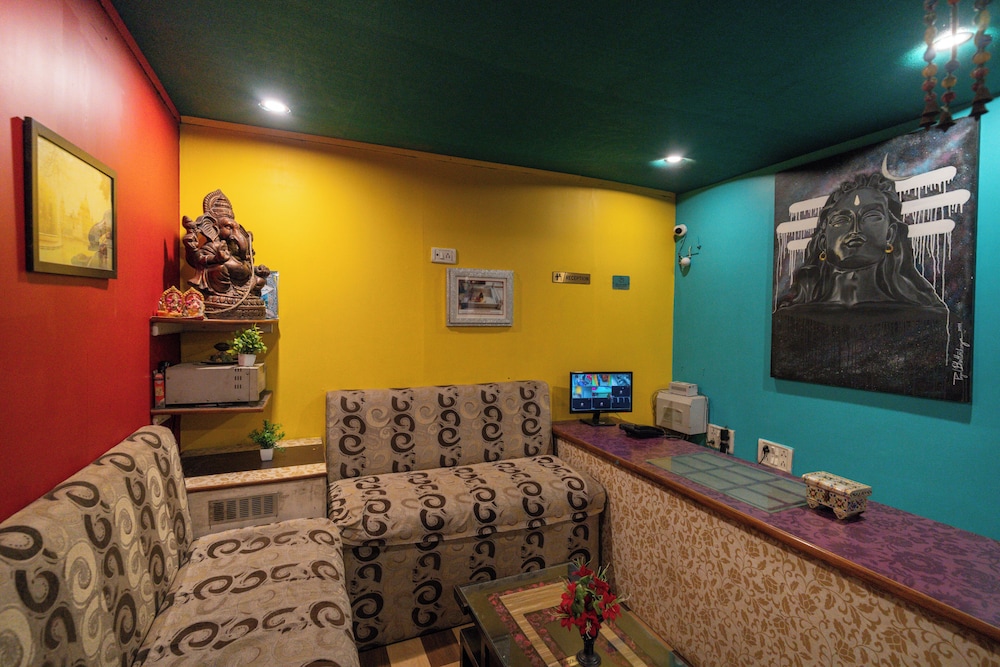 Tara Guest House 11/68