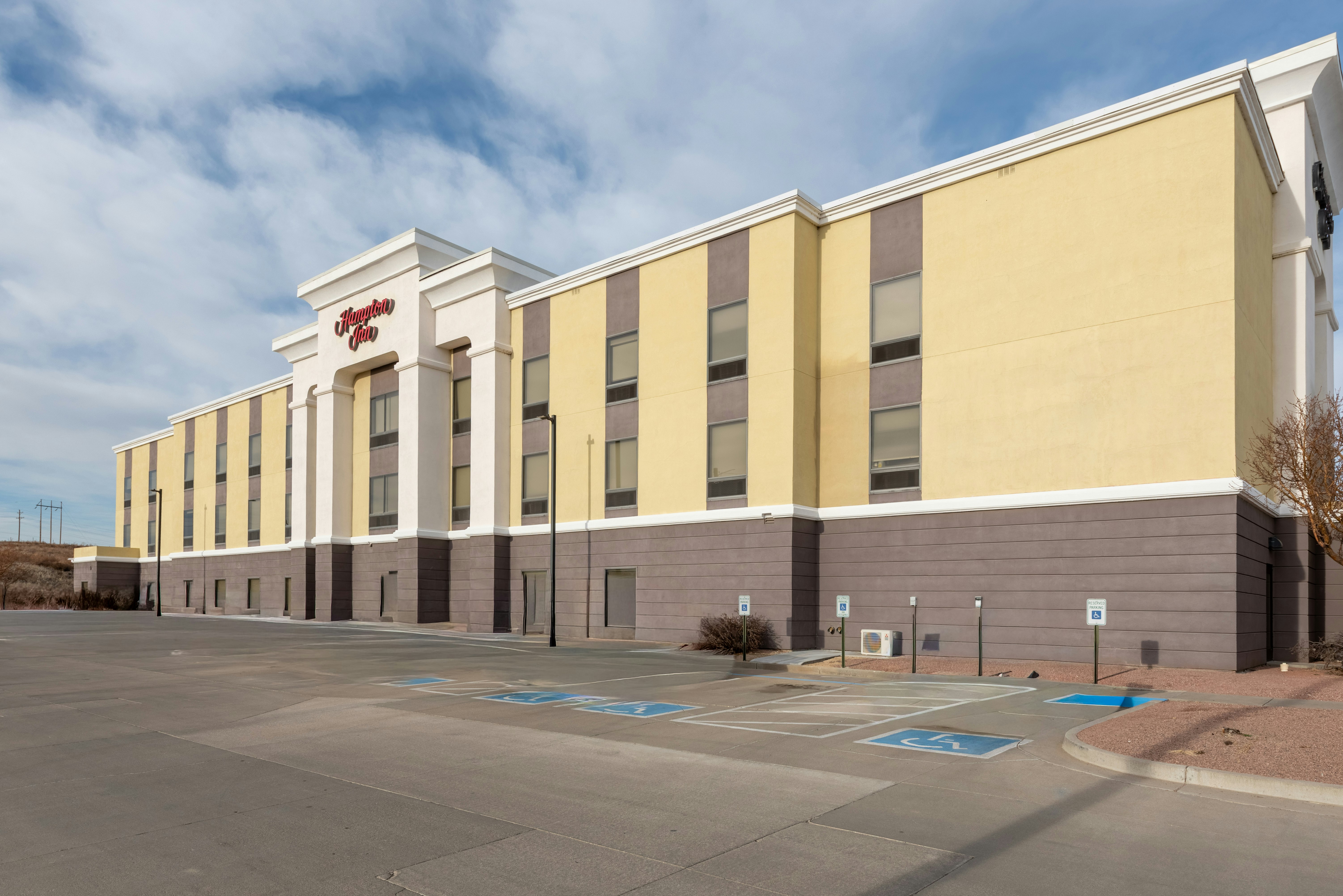 Hampton Inn La Junta 45/47