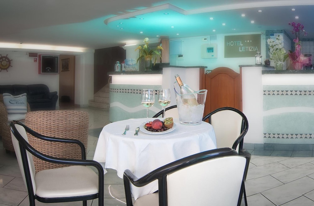Hotel Letizia 39/50