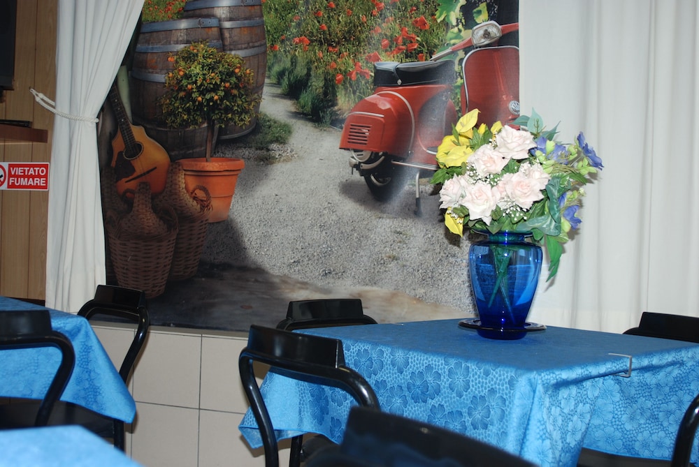 Hotel Tuscolano 20/33