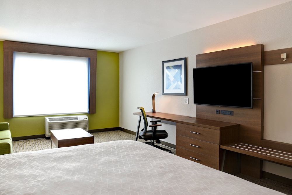 Holiday Inn Express And Suites Ottawa 32/50