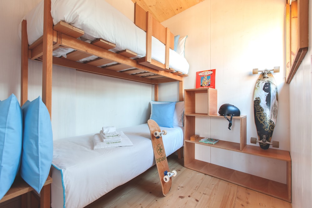 Tree House, 2 Double Beds, Sofa