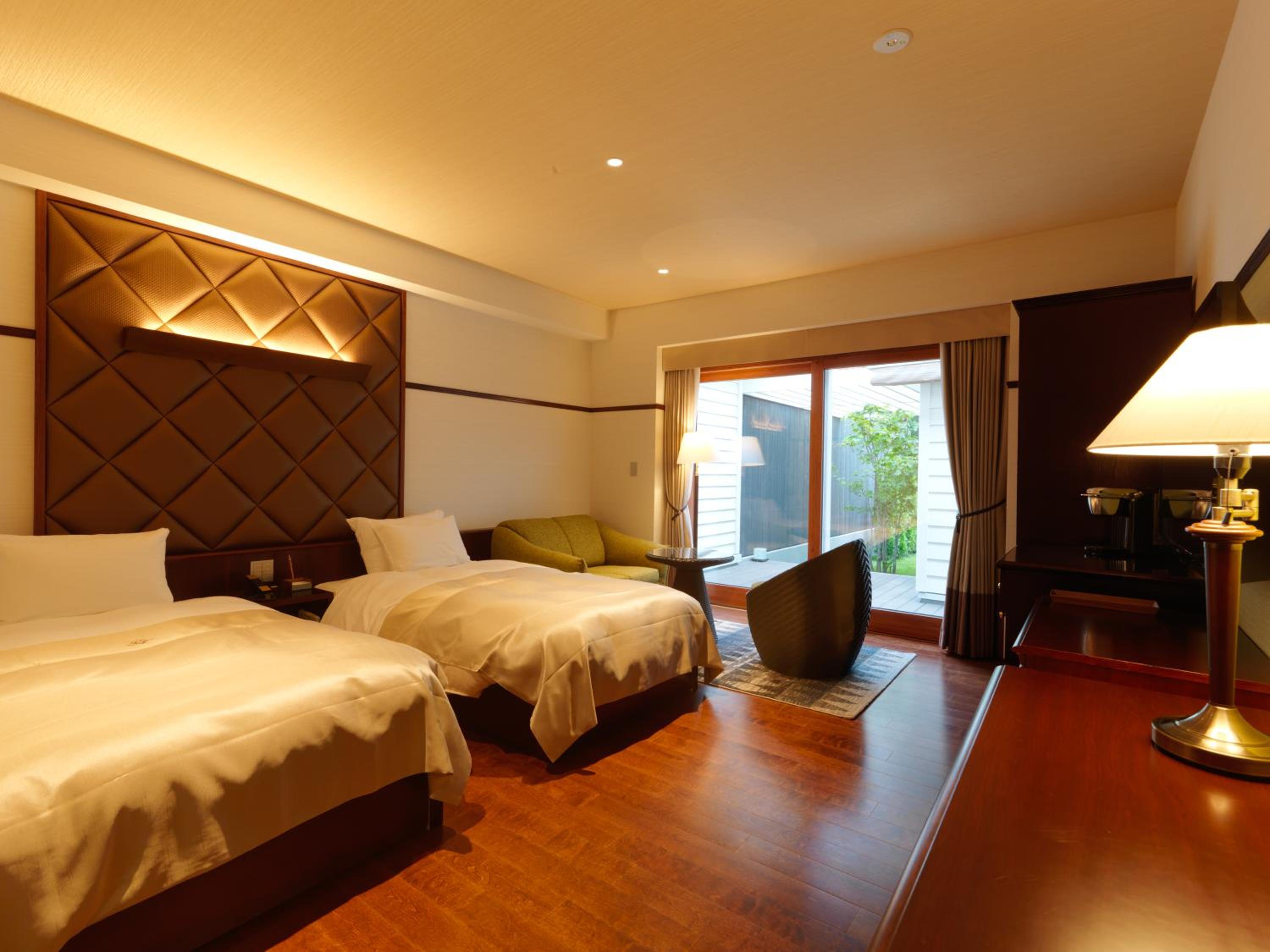 Executive, Twin Beds, Private Hot Spring Bath, Bathtub