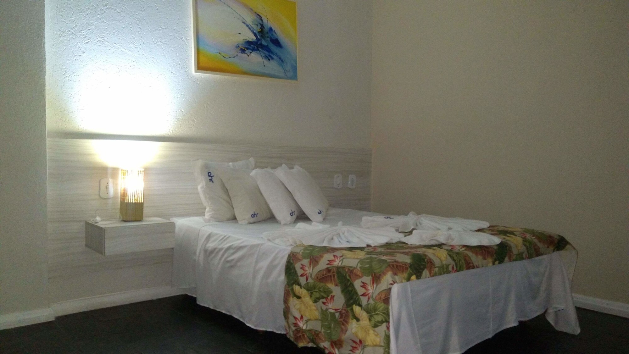 Flat, 2 Double and Twin Beds 8/10