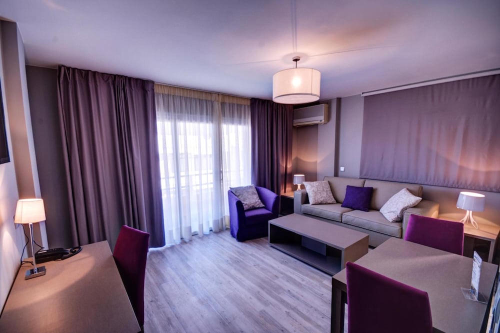 El Faro Inn Apartments 34/56