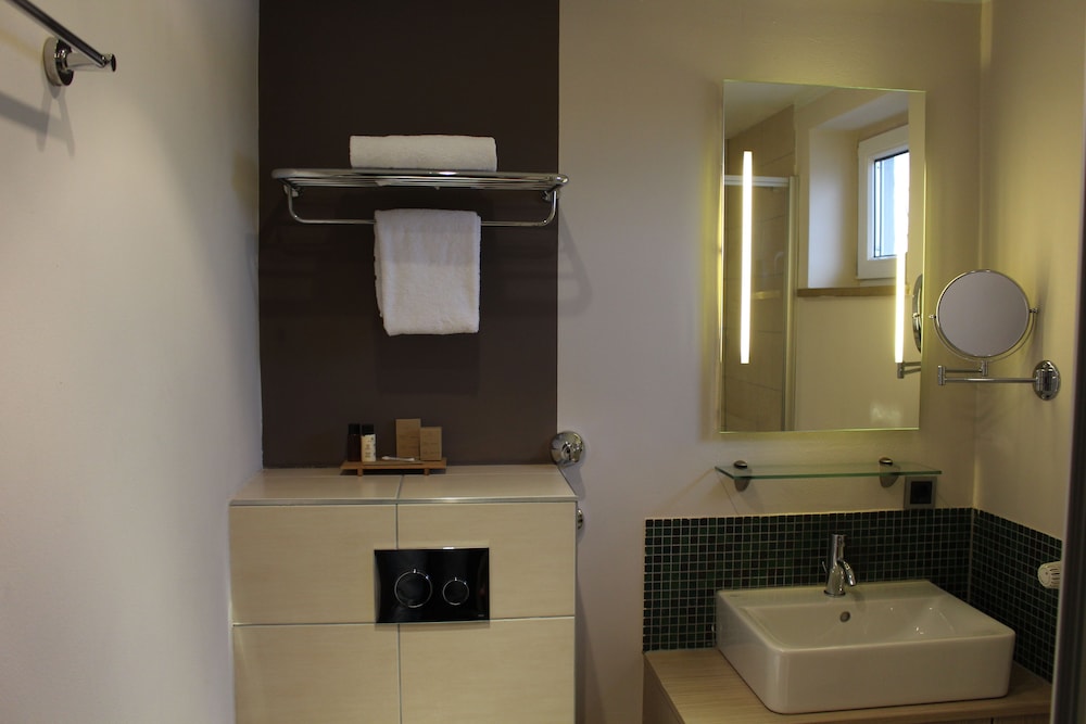 Hotel New Orly 59/65