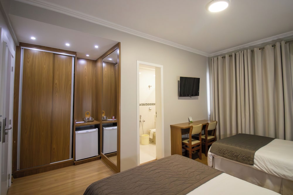 Rafain Centro Hotel 41/65