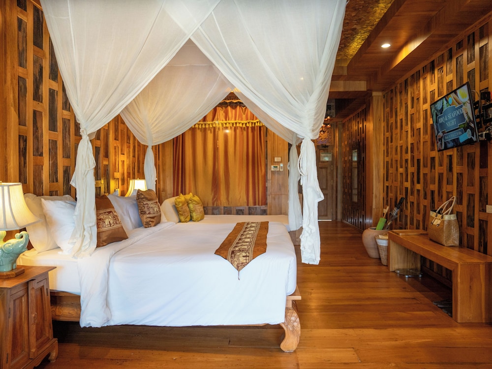 Santhiya Koh Chang Resort 19/75