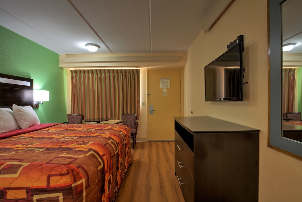 Americas Best Value Inn 9/27