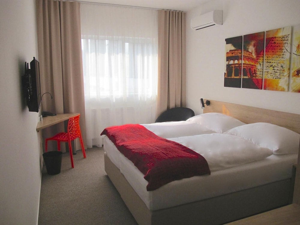 Kapitol Hotel 22/62