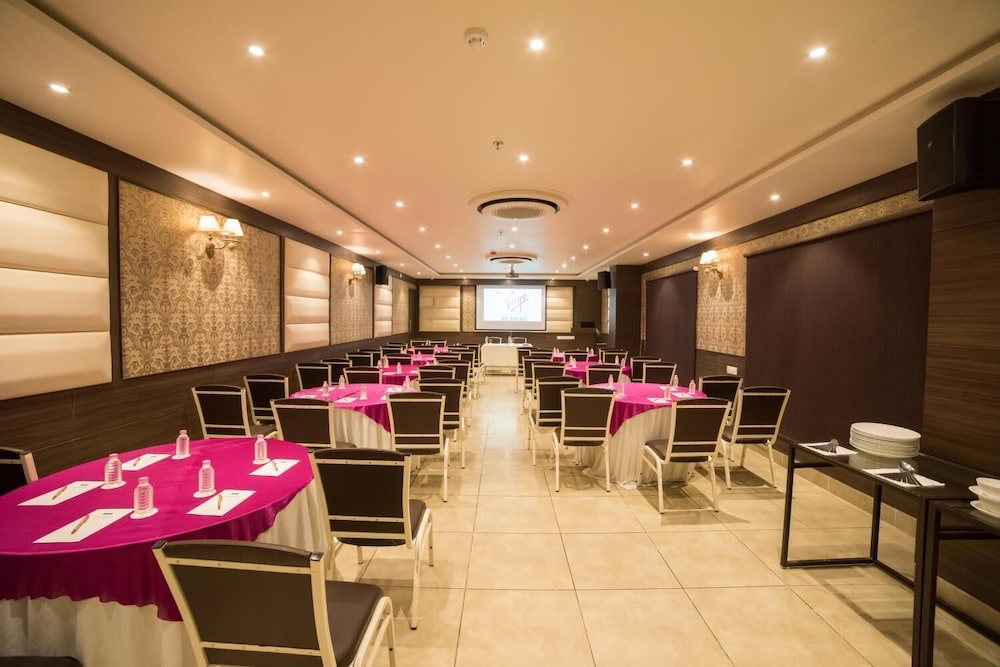 Hotel Virgo Sumeru 42/50