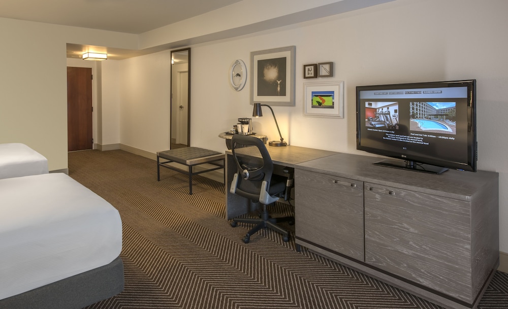 Doubletree By Hilton Austin 28/60