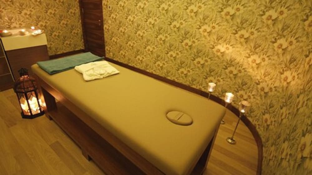 Park Dedeman Eskisehir 32/69