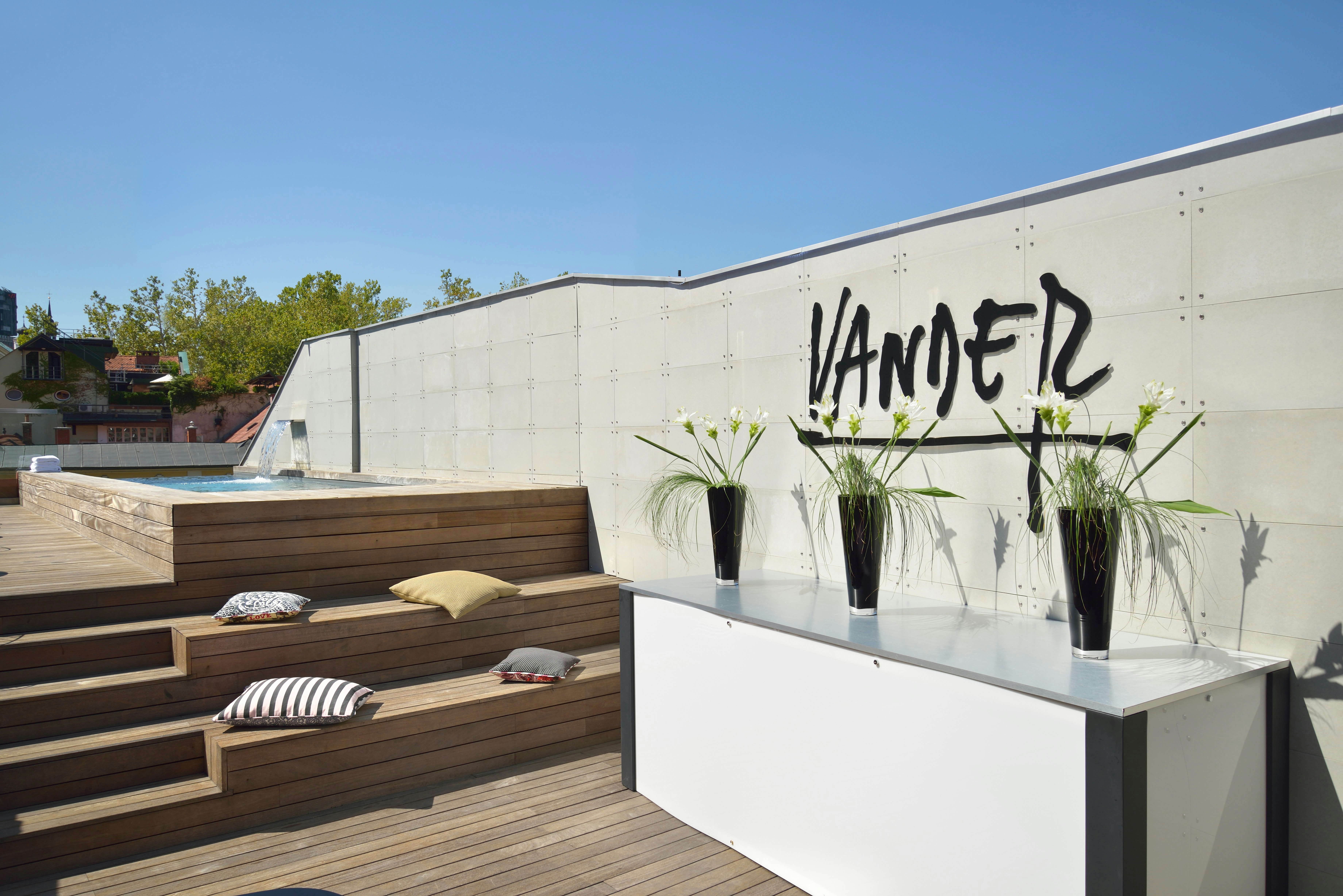 Vander Urbani Resort A Member of Design Hotels 9/57
