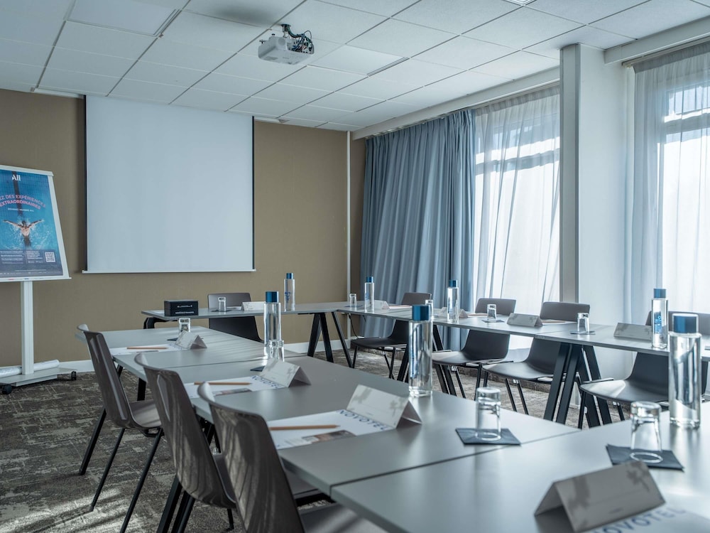 Novotel Poissy Orgeval 33/49