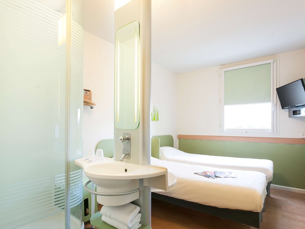 Ibis Budget Bordeaux Aeroport 27/47