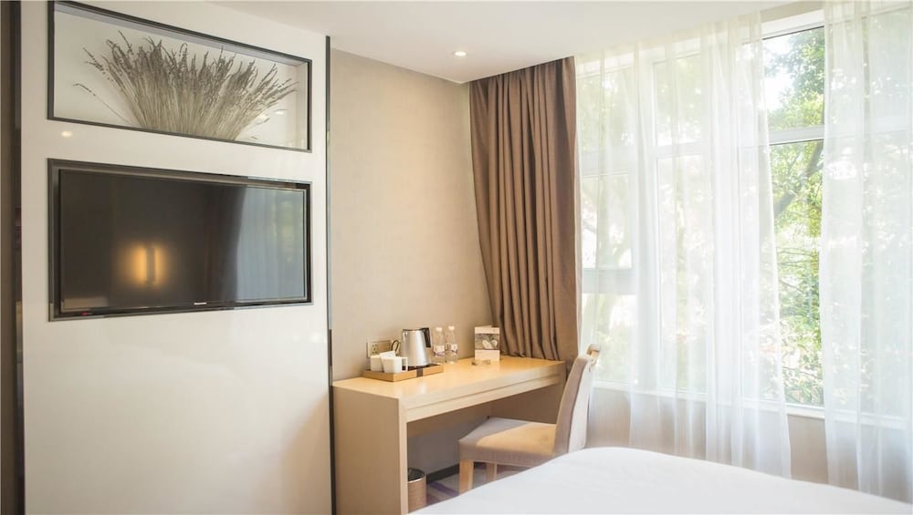 Lavade Hotel Gz Kecun Metro Station Branch 35/56
