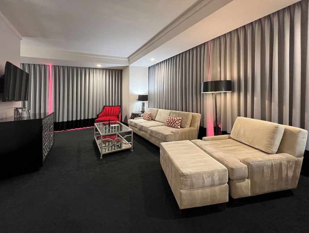 Ahern Hotel Las Vegas 16/71