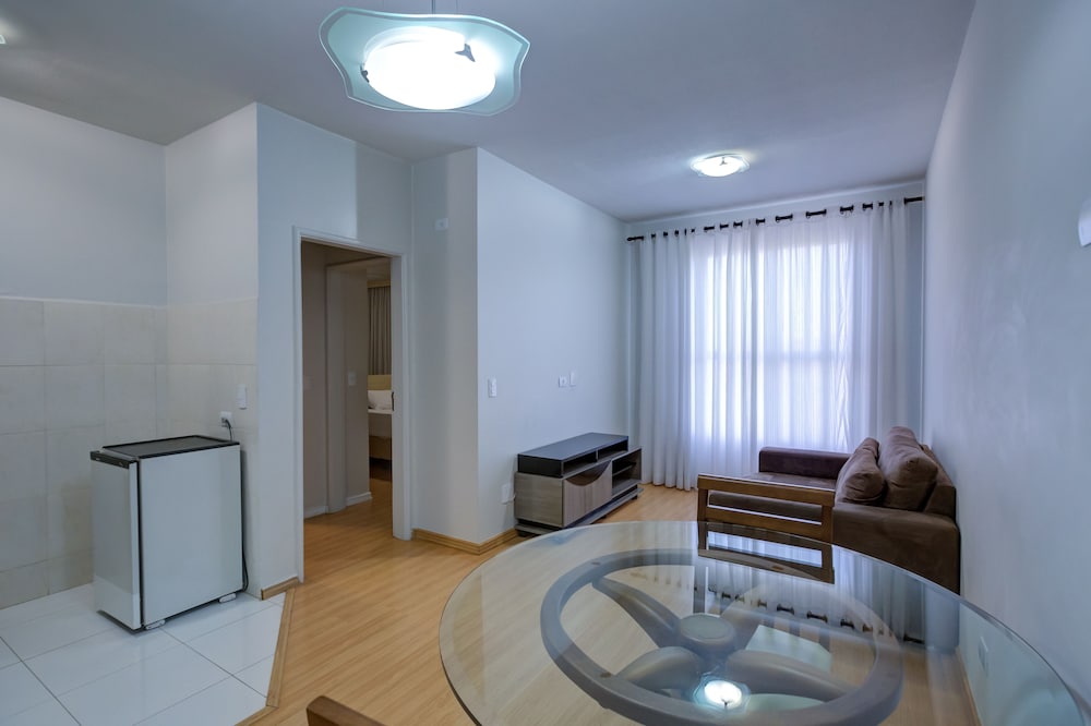 Slaviero Hotel Londrina Flat 33/50