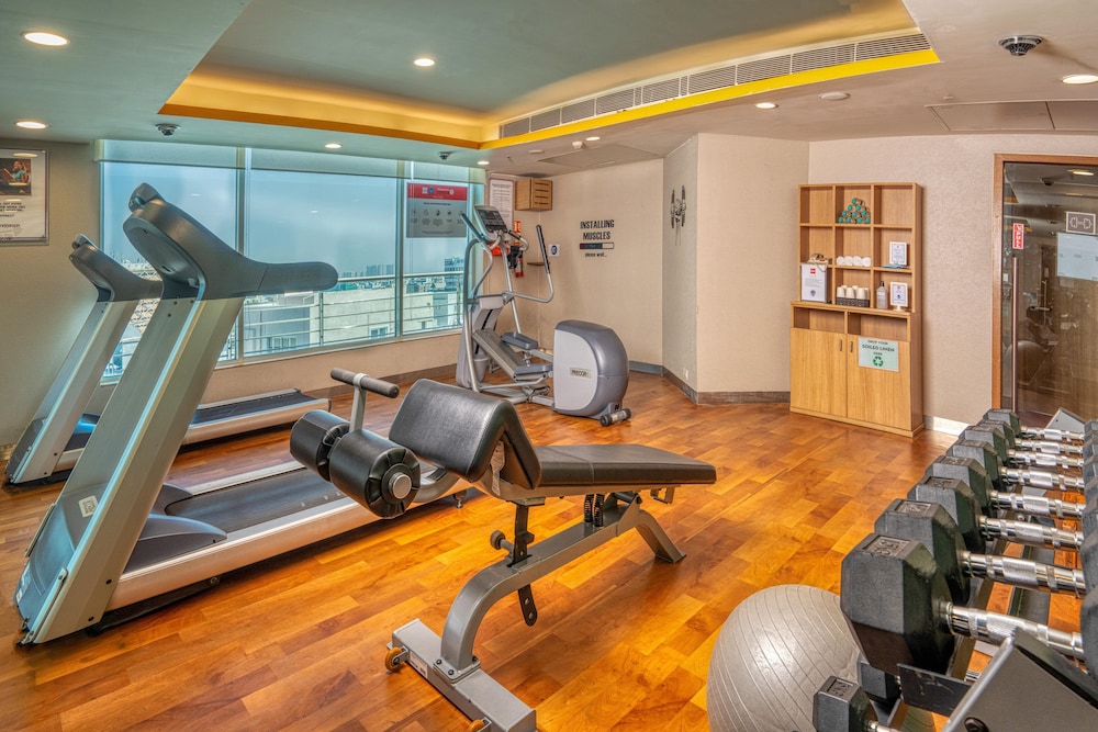 IBIS HYDERABAD HITEC CITY 39/70