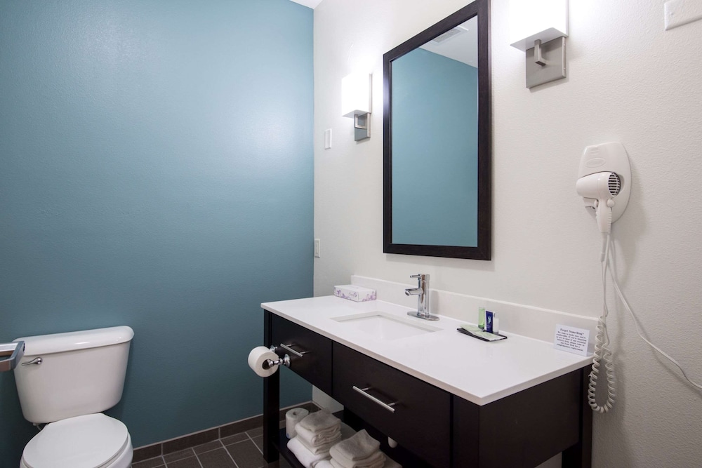 Sleep Inn & Suites Washington near Peoria 15/45