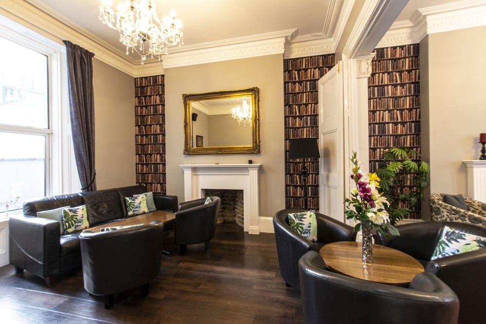 The Grosvenor Plymouth 46/64