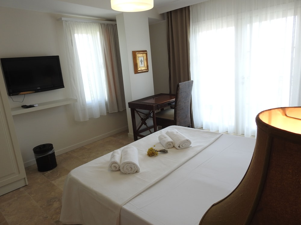 Kucukkoy Hotel 15/50