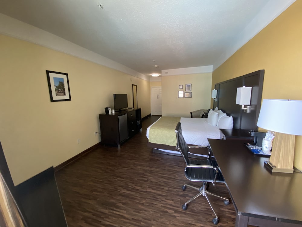 Galveston Beach Hotel 35/42