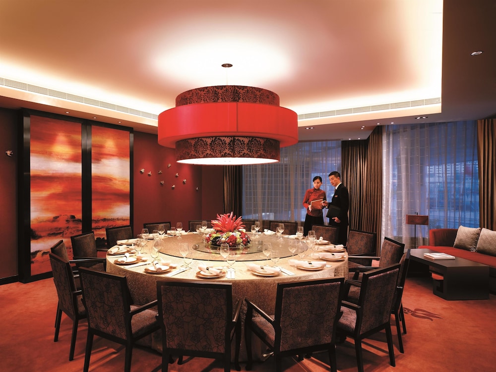 Shangri-La Shenzhen 36/50