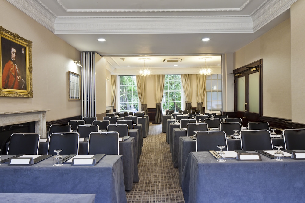 GRANGE WHITE HALL HOTEL 38/49