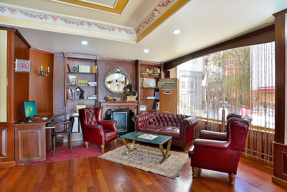 Hotel Bulvar Palas 47/67