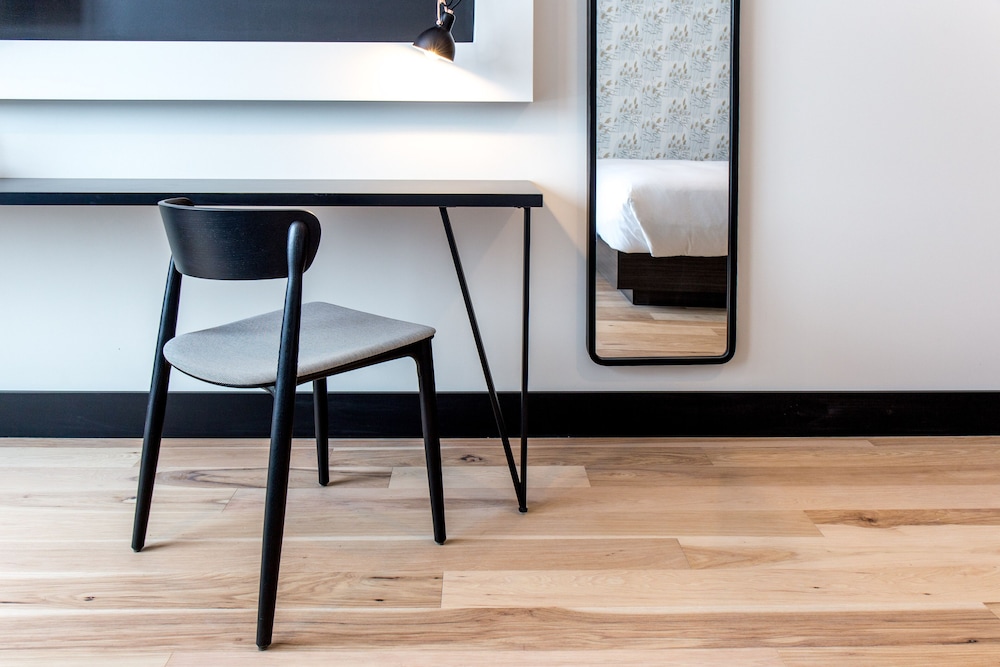 Hew & Draw Hotel 22/36