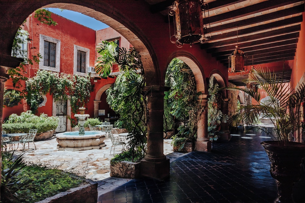 Casaluna Hotel Boutique 57/65