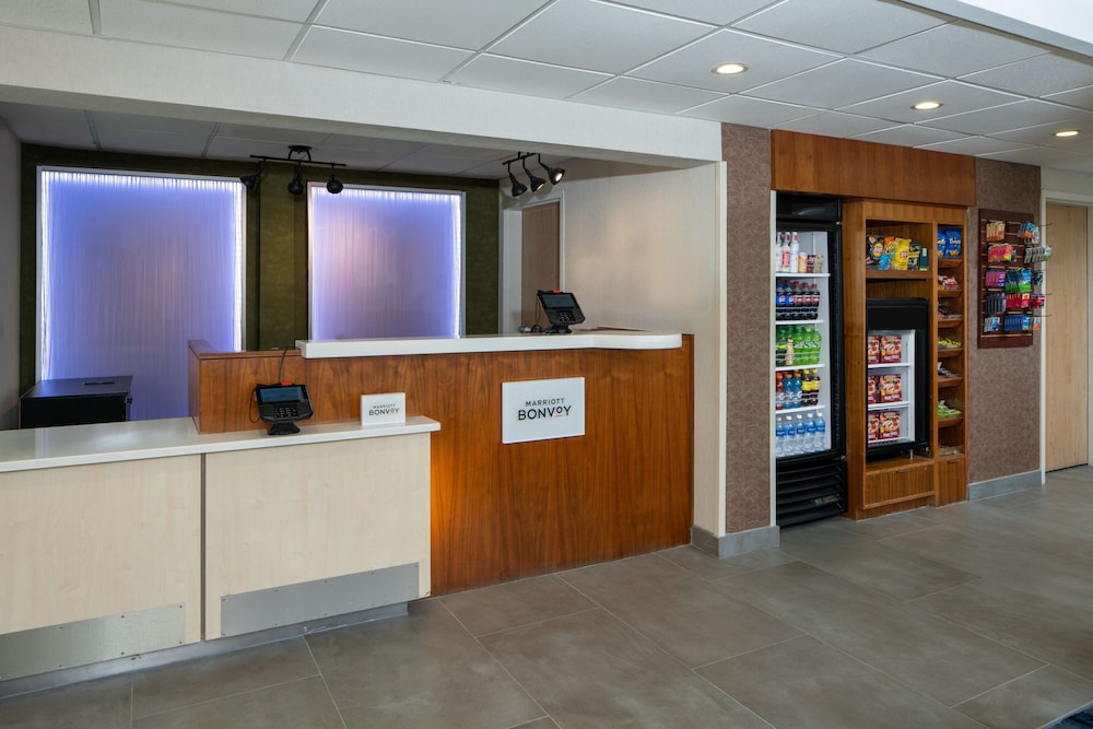 Lobby at Fairfield Inn Suites By Marriott Ft Myers Cape Coral, FORT MYERS - FL