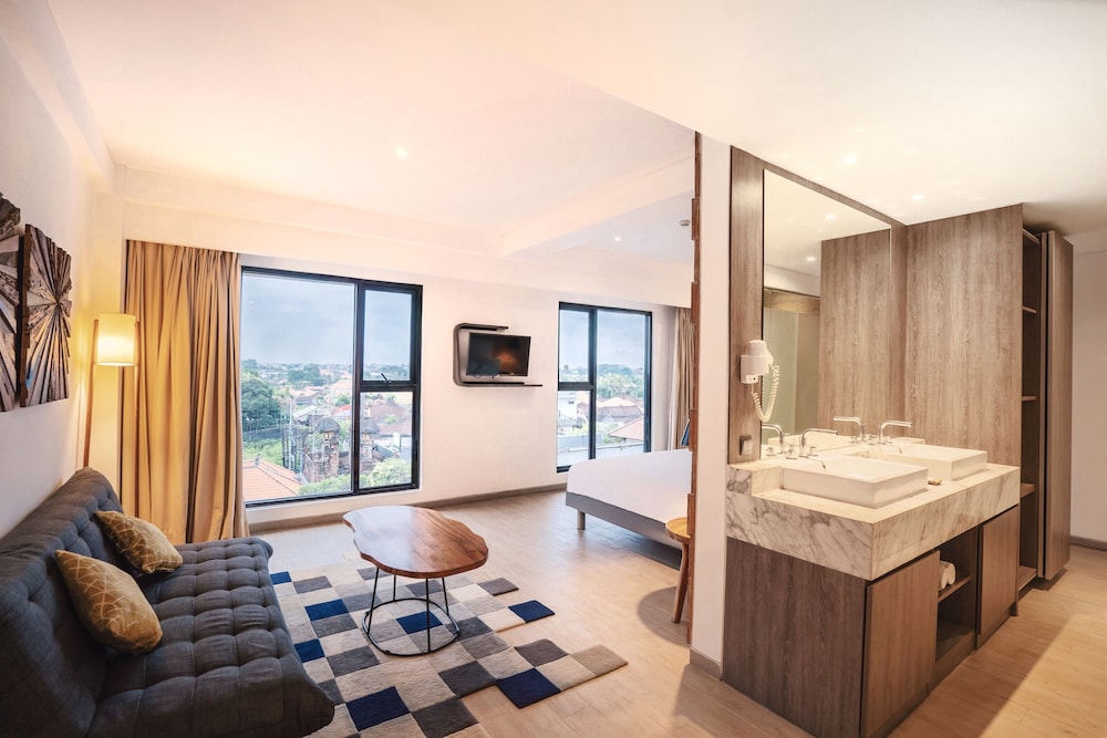Kamaniiya Petitenget Seminyak 16/50