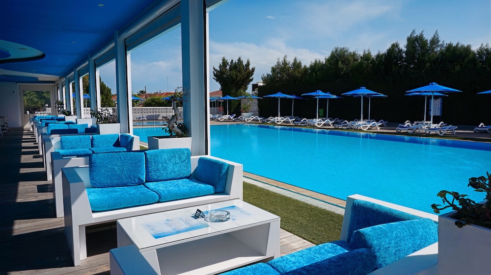 Sveltos Hotel 53/88