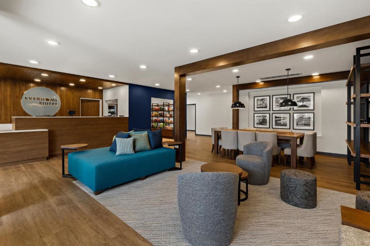 Everhome Suites Orlando International Drive 16/19