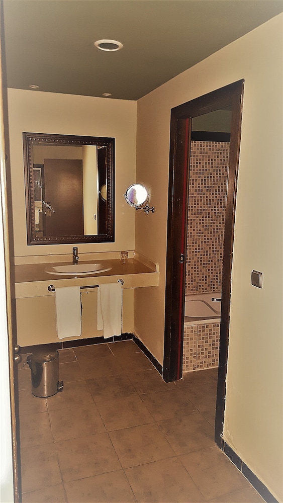 Oasis Atlantico Blue Pearl Beach And Spa 6/35