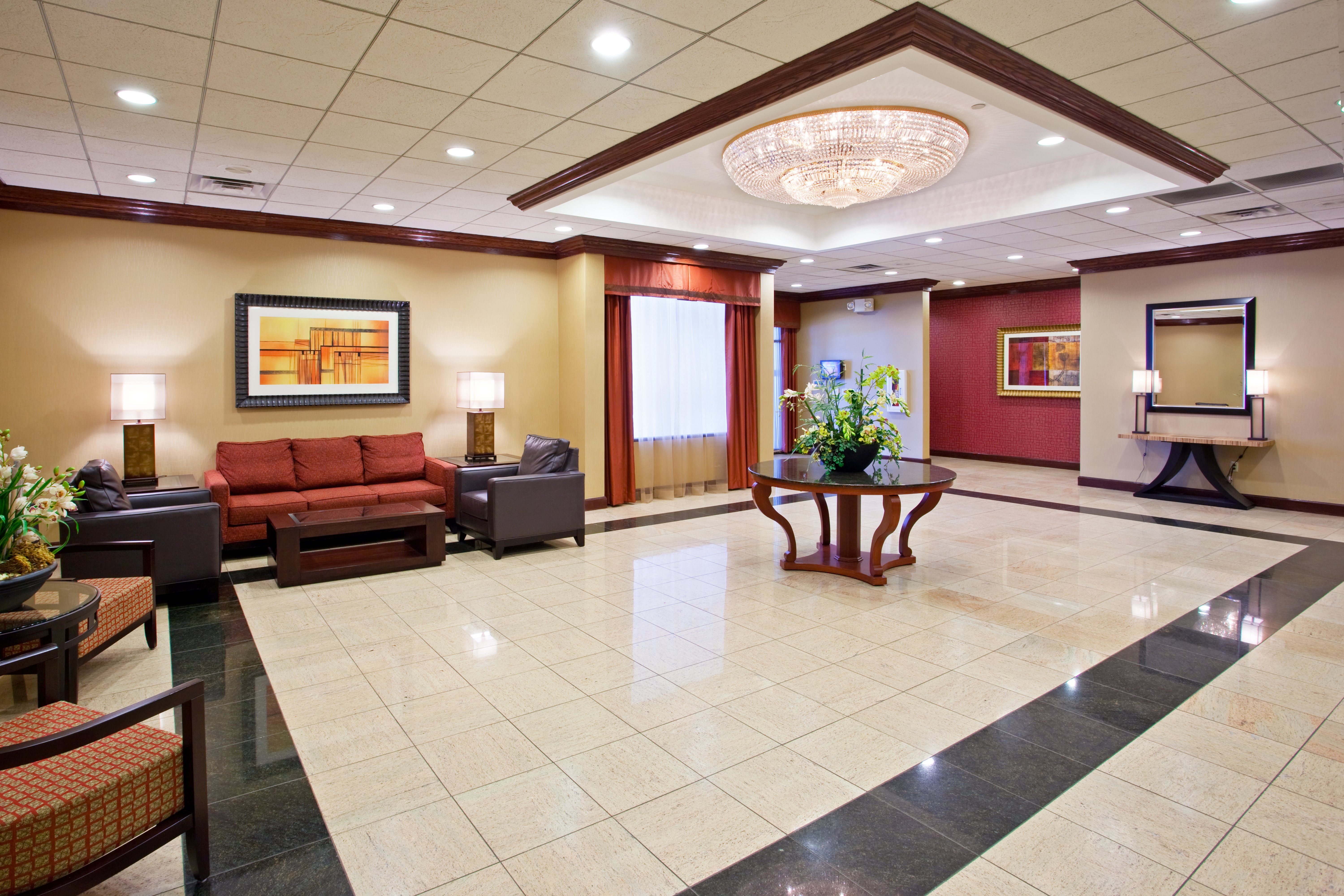 Holiday Inn Youngstown-South Boardman 7/25
