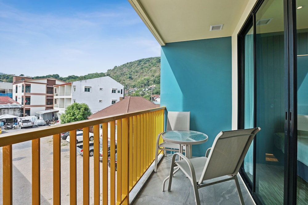 Dome Kata Resort 64/76