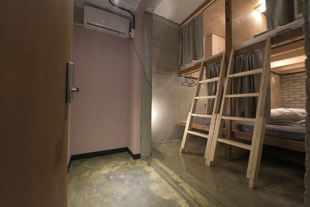Inno Hostel &amp; Pub Lounge Hongdae 46/65