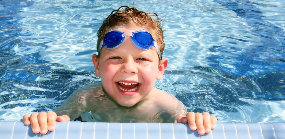 swimming pool spa
