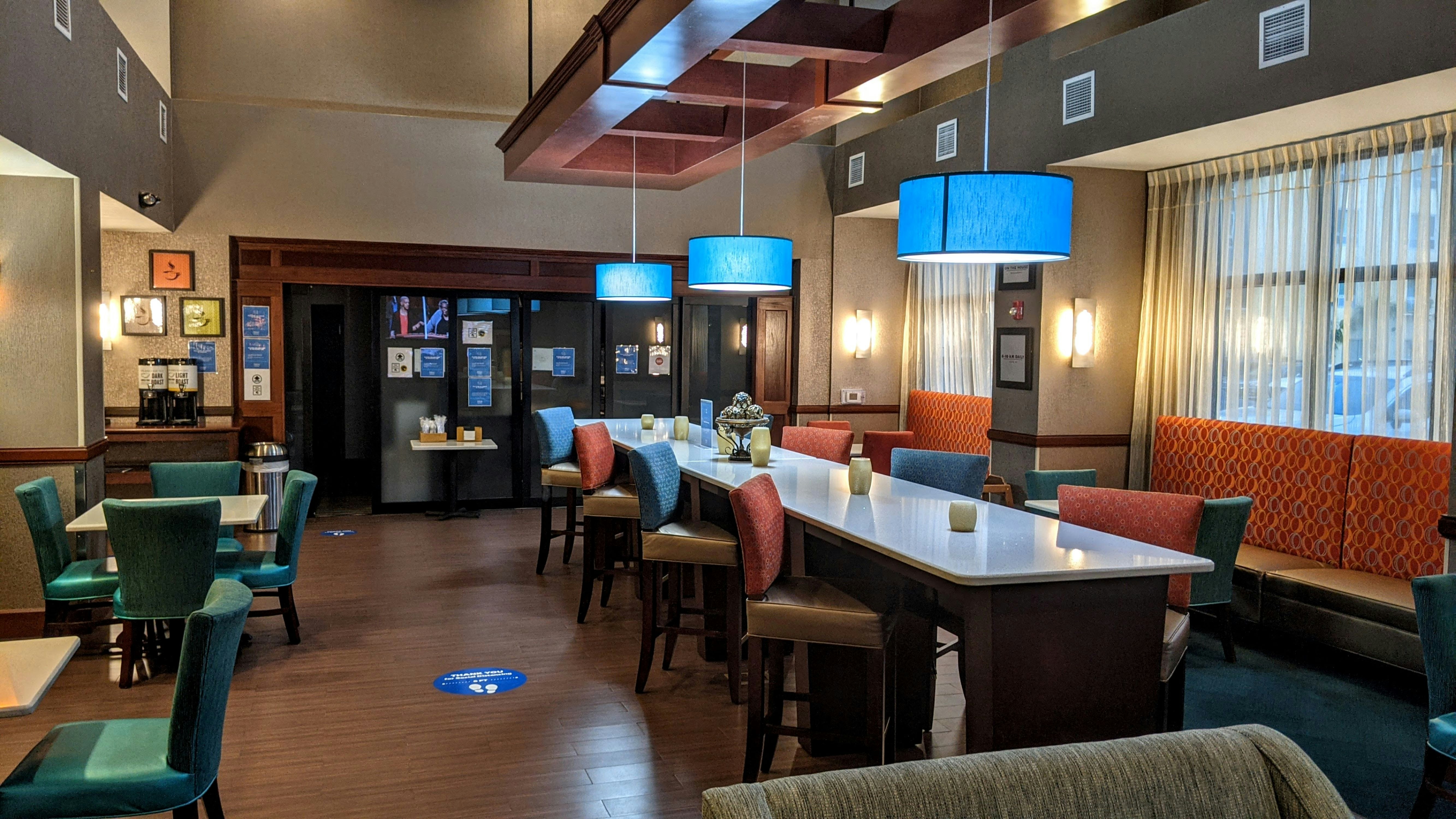Hampton Inn & Suites Jacksonville - Beach Boulevard/Mayo Clinic Area 45/54