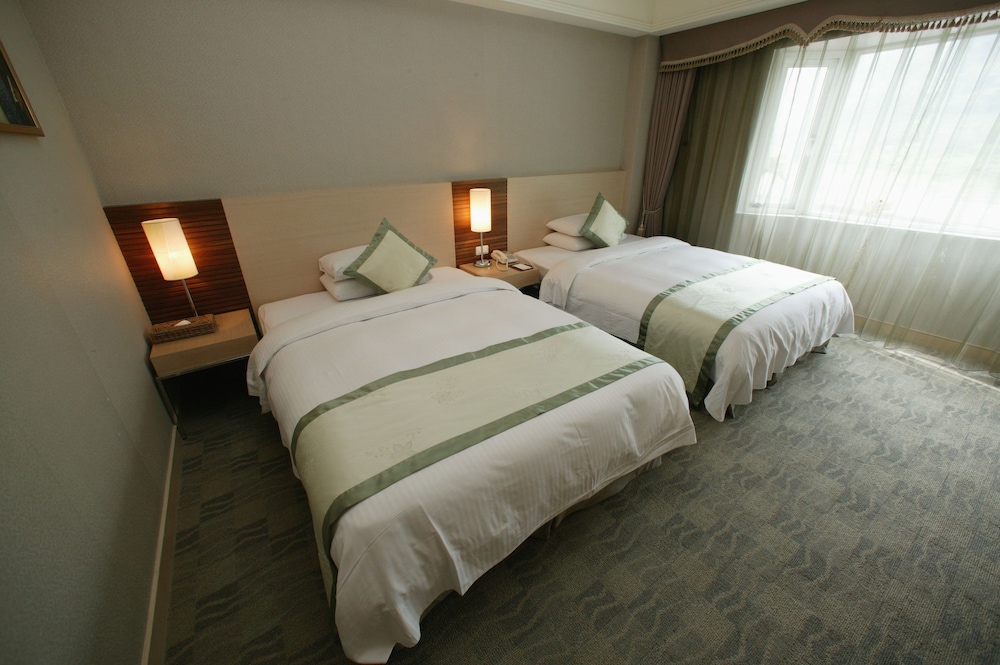 Hoya Hot Springs Resort & Spa 14/65