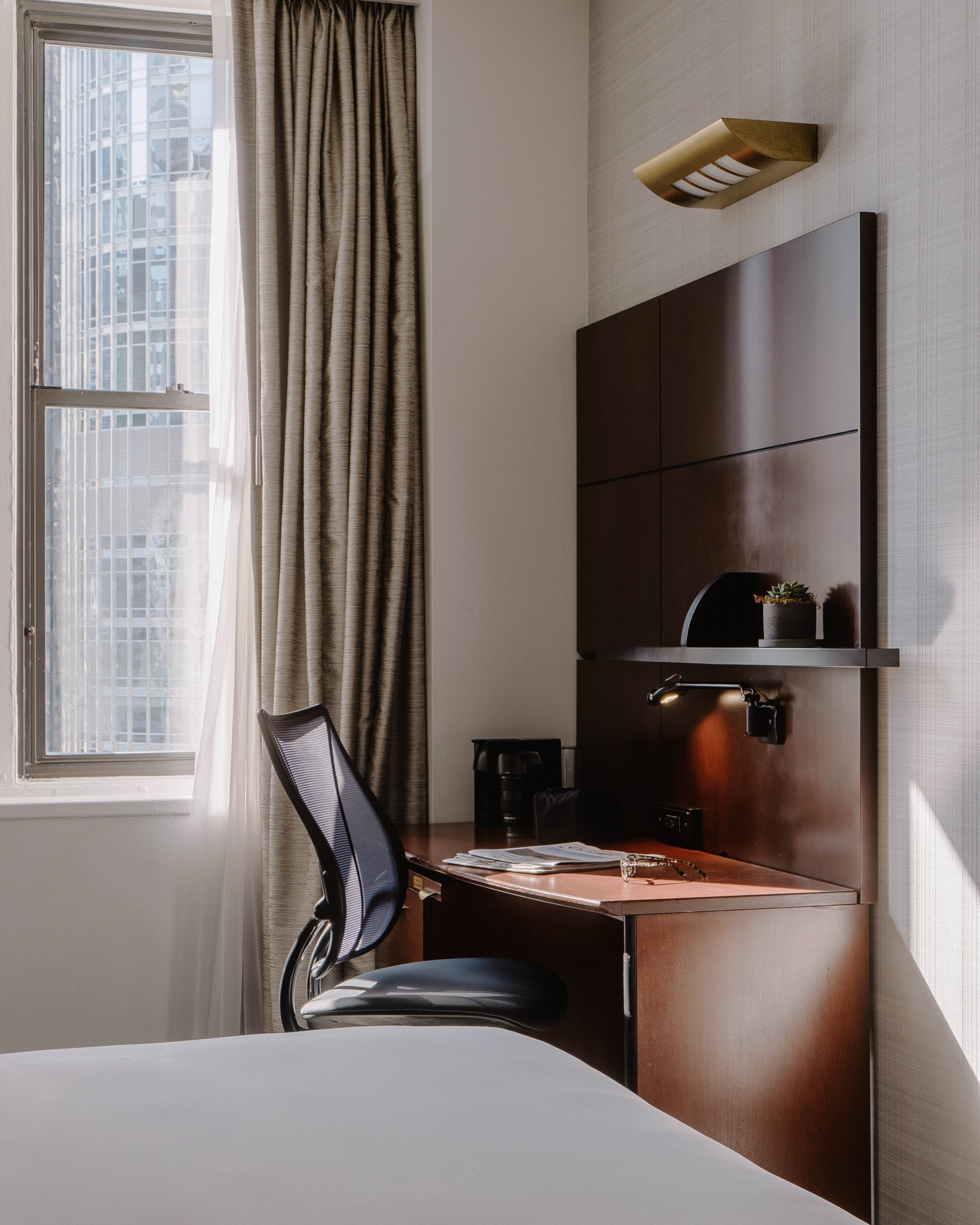 River Hotel 23/43