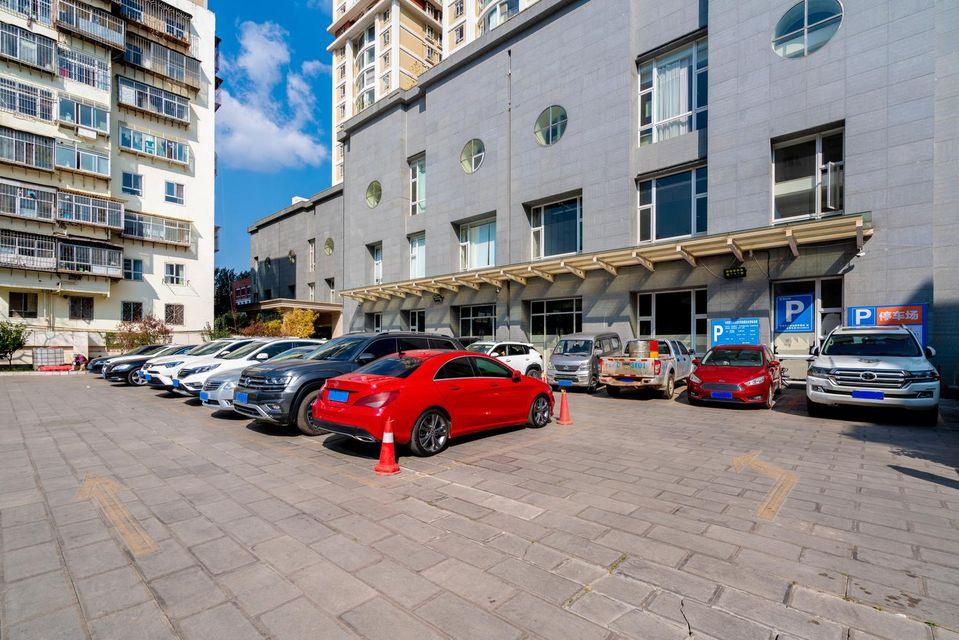 Mingfanju Hotel (Kunming Jinma Bijifang) 11/16
